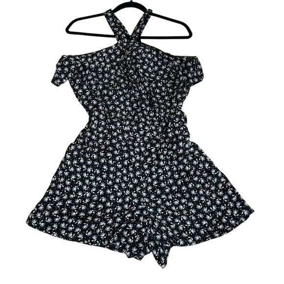 Ann Taylor LOFT, Black and White Floral Halter Romper size MP - Picture 3 of 10